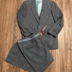 Classic Gray Men's Suit Set